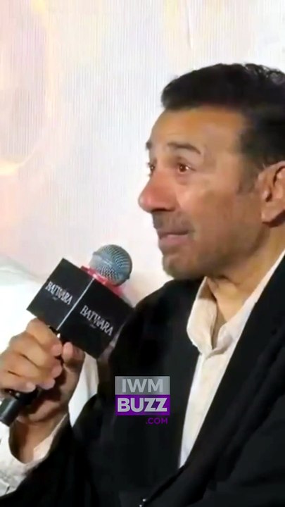 At the trailer launch of Batwara 1947, Sunny Deol was overcome with emotion while sharing his thoughts on Rajkumar Santoshi. His heartfelt tribute made the moment truly unforgettable