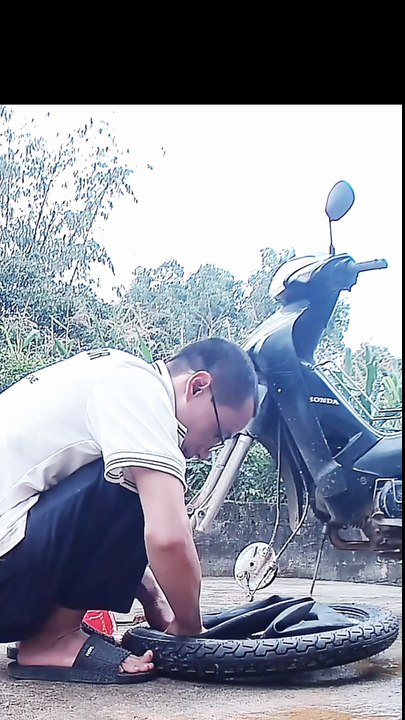 Cách Thay săm lốp xe máy
