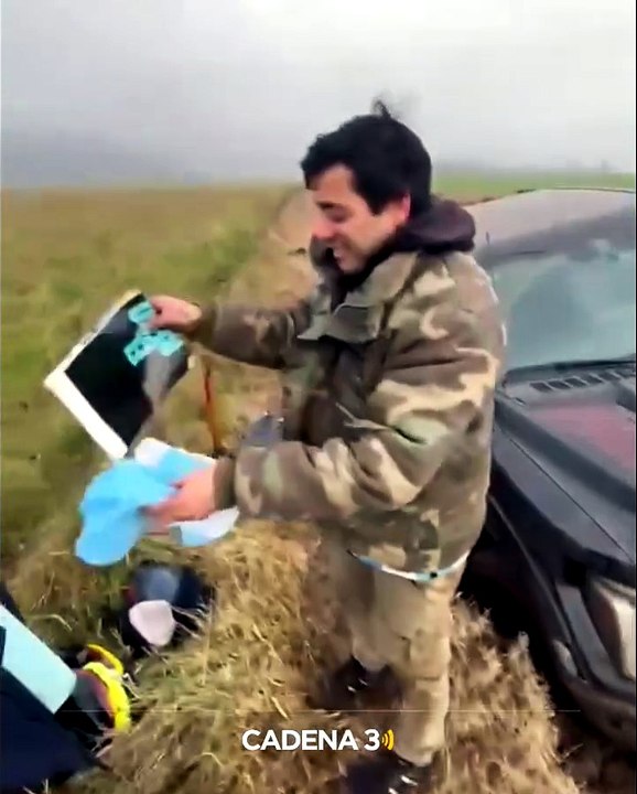 🚜💙 EL GRAN GESTO DEL DIBUEmiliano Dibu Martínez vivió una insólita situación durante sus vac