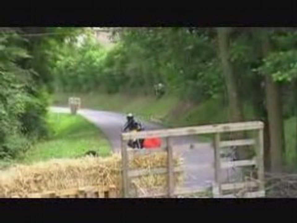 COURSE DE COTE PANISSIERES 2008 1ERE CHICANE