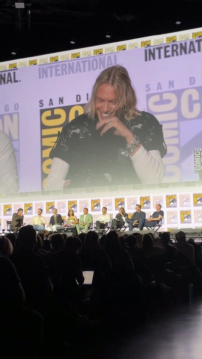 Fan Heckles Jamie Campbell Bower With a Compliment at SDCC