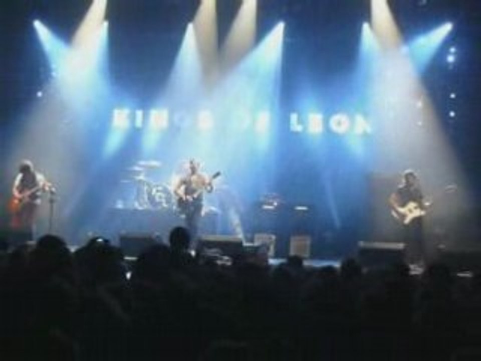 Knocked Up Kings of Leon Zenith Paris France 07/2008