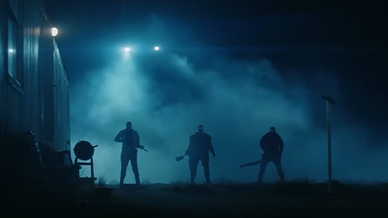 Im Action/Horror-Mix Onslaught stellt sich eine Soldatin einer brutalen Killermaschine und das versprüht ordentlich 80er-Charme