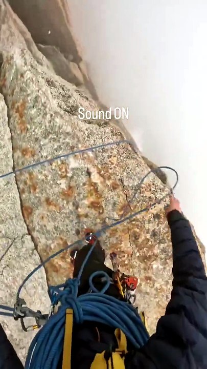 Un alpiniste frôlé par la foudre