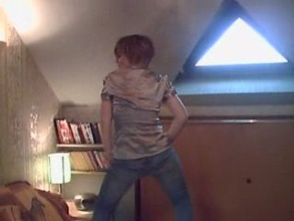 CLIP0030
