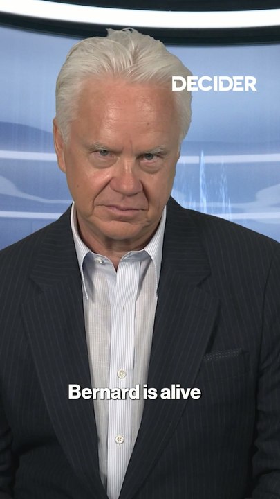 Tim Robbins talks big 'Silo' reveal