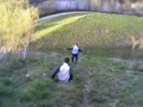 régis descend une colinne