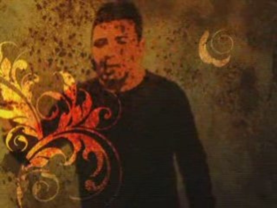 Süper  şarkı, süper klip! özgür b. aşk ve toprak