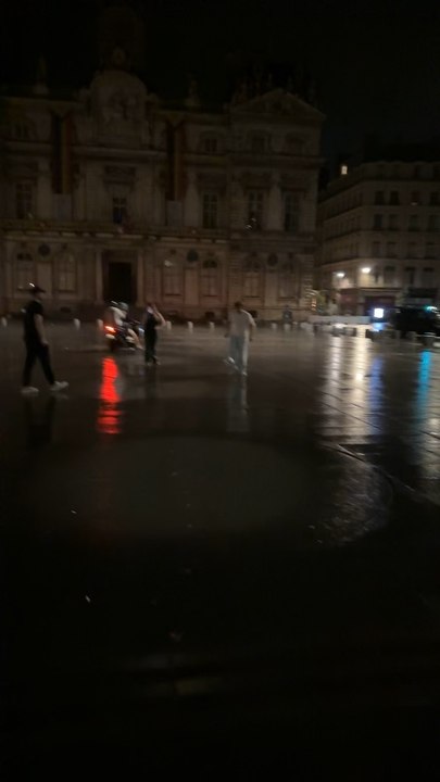 P’tit foot en légende
