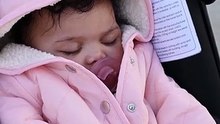 5 Choses Incroyables que Bébé Fait dans Votre Ventre ! 🤰🔥
