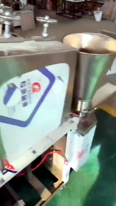 Japanese Commercial Automatic Gyoza Empanada Maker Machine for Making Dumplings