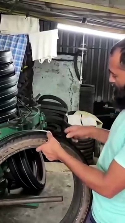 Otomotif :daur ulang ban bekas