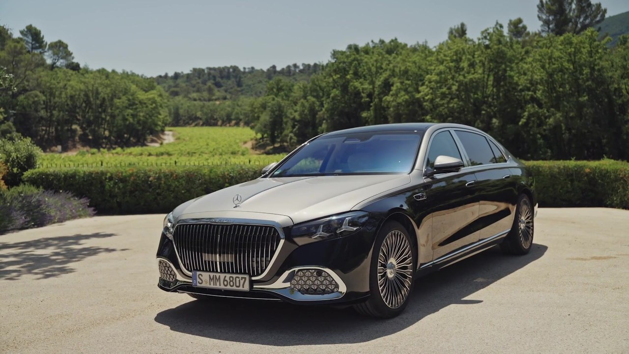 Die Mercedes‑Maybach S‑Klasse - Exquisite Materialien, edles Ambientelicht und erstmals lederfreies Interieur als Ausdruck moderner Luxusphilosophie