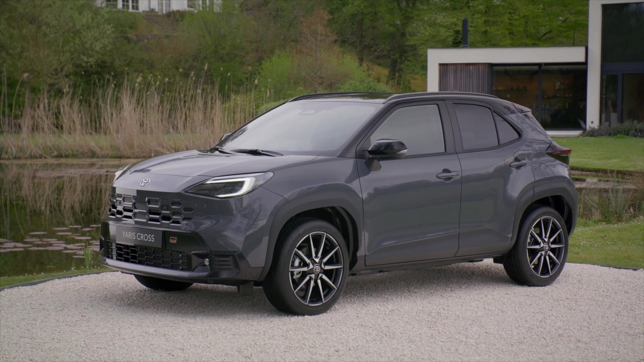 Toyota Yaris Cross GR in Storm Grey Design Preview