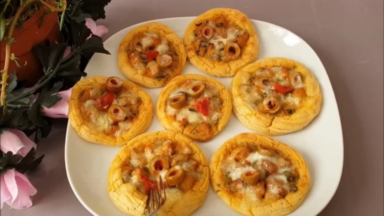 baked potatoes can't be so delicious