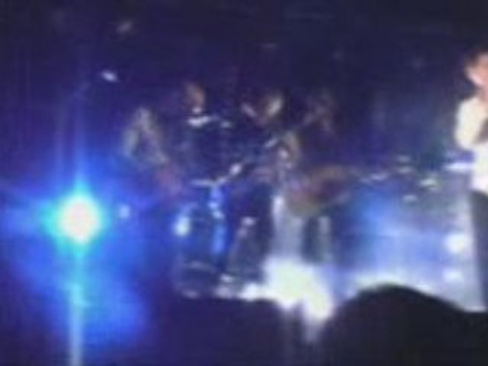 Les Petites Bourrettes Niort 05/07/08 je la regarde partir