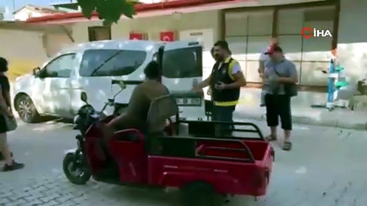 Engelli vatandaşın yüzü güldü: Çalınan akülü sandalyesine kavuştu!