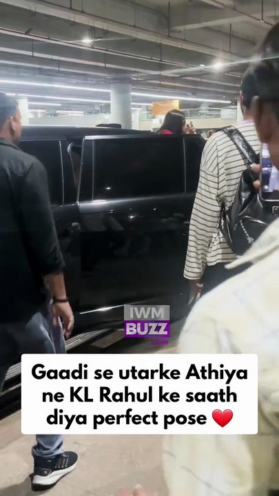 Athiya Shetty steps out of the car to strike a pose with hubby KL Rahul
