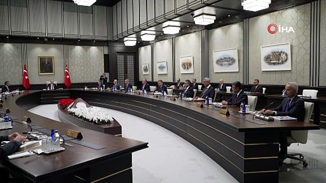 Kabine Toplantısı Cumhurbaşkanı Recep Tayyip Erdoğan başkanlığında Beştepe’de başladı