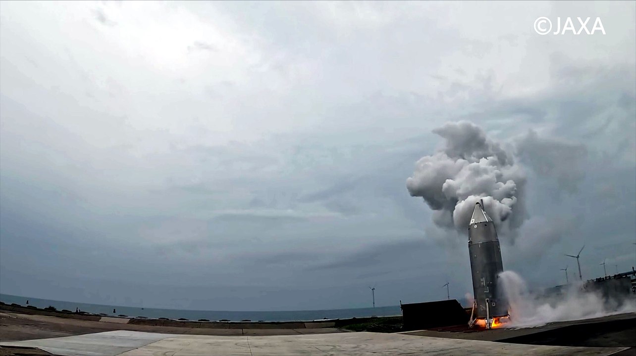 JAXA Successfully Tests Reusable Rocket with 40-Second Hover Flight