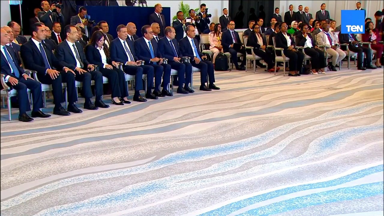 السيسي: نعرب عن اعتزازنا بدور القطاع الخاص المص...