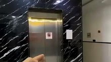 شوقەی ڕاخراو لە گەڕەکی ڕاستی
