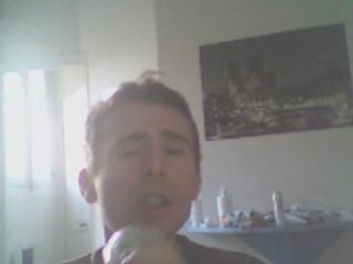 Wiwi égratigne "Les choses de la maison"