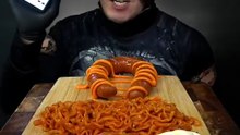 Batman Extreme ASMR Mukbang: Spicy Noodles, Sausages & Bite Challenge