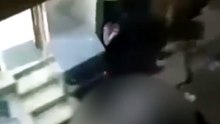 الستات بتصوت والرجالة اختفت، تحرك أمني بعد تداول فيديو مقتل شاب "ذبحا" على يد آخر فى الإسكندرية