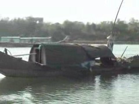 Rivière des parfums à Hué