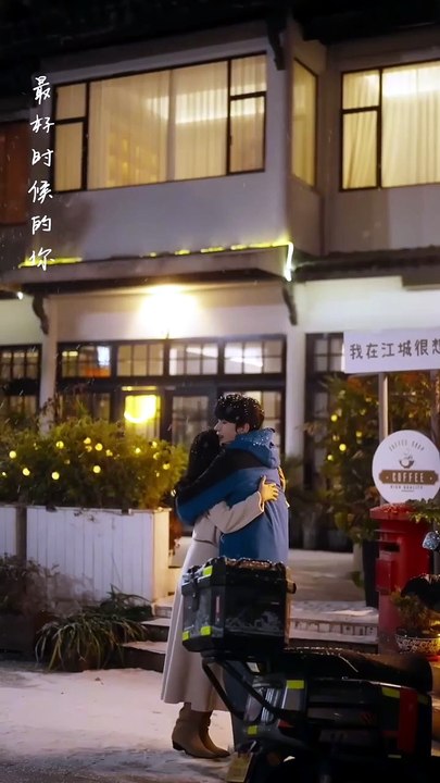 He's a Billionaire CEO, She's a Fallen Heiress… He Chased Her Back and Refused to Let Her Go!