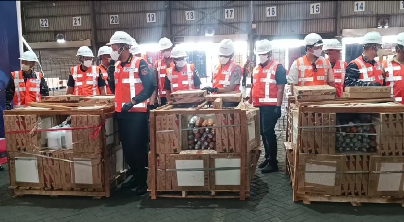 Bea Cukai Gagalkan Ekspor Ilegal Merkuri Cair ke Afrika Senilai Rp17,5 Miliar