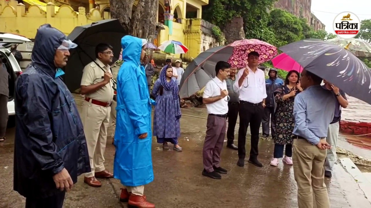 बुरहानपुर में लगातार हो रही मुसलाधार बारिश से ताप्ती नदी में बाढ़ के हालात