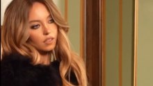 Une nouvelle vidéo de Sydney Sweeney pour SYRN attire l’attention des fans