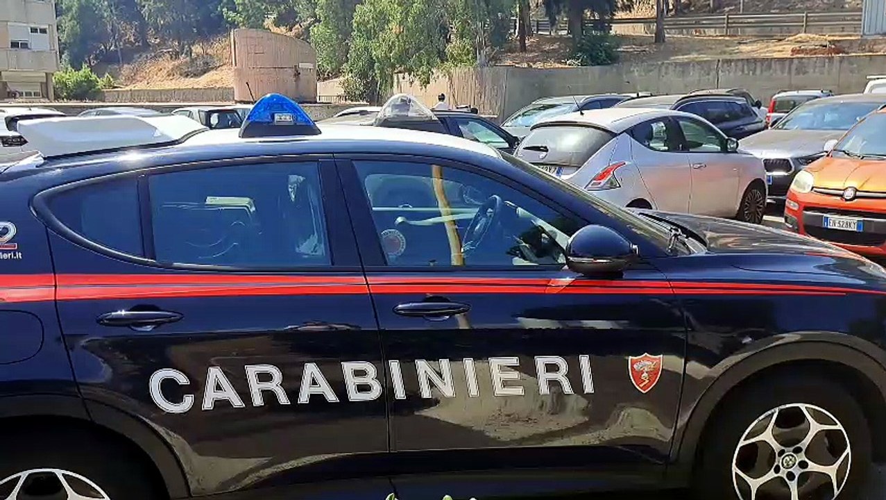 L'arrivo della salma della vittima del crollo di Pistunina al Policlinico di Messina