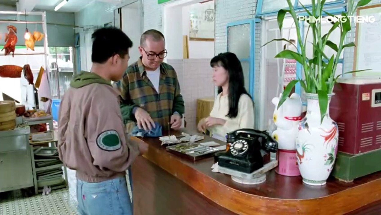 Bánh Bao Nhân Thịt Người - The Untold Story