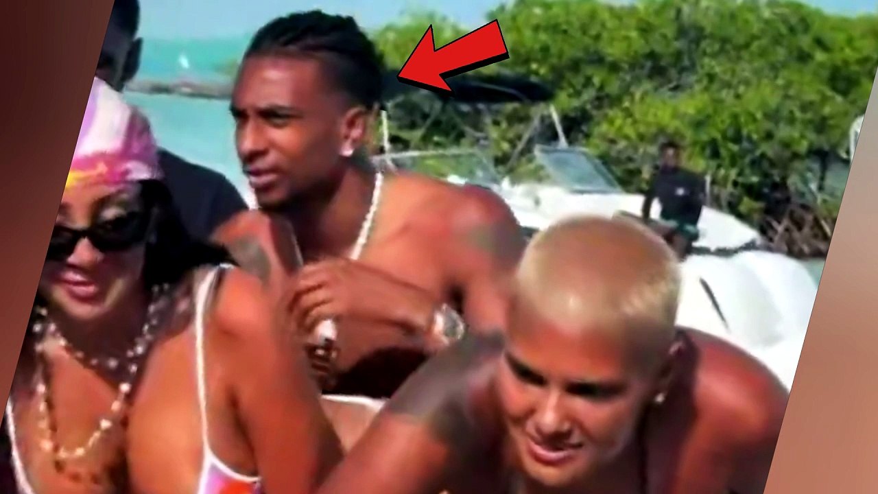 Michael Olise SPOTTED with Baddies on a YATCH