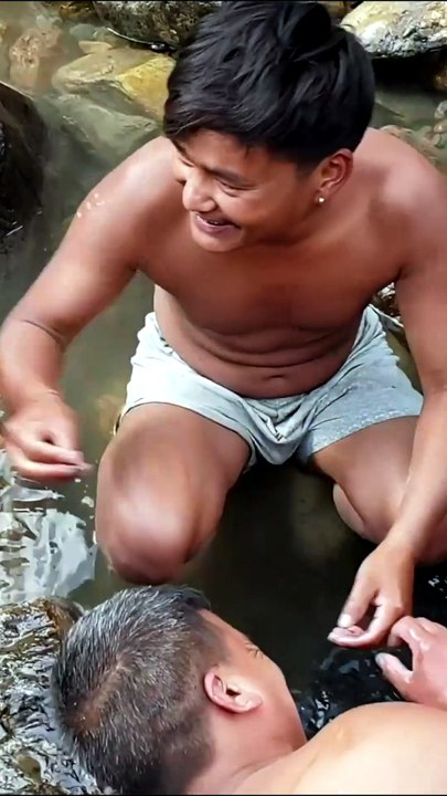 duwali fishing in Nepal |