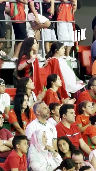 🇲🇦🇩🇿 "Khawa khawa !" : Supporters marocains et algériens réunis pour la CAN Féminine.