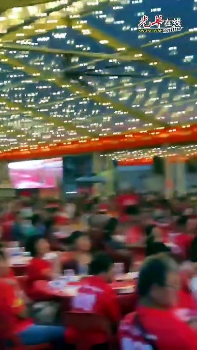 森州选前最后一夜 陆兆福222席晚宴造势 沈志强轰国阵“不忠不义”