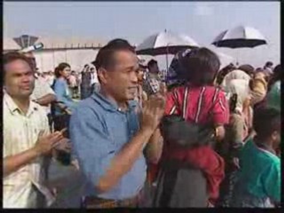 BLEU BLANC ROUGE DANS LE CIEL D’ASIE "DERNIERES"