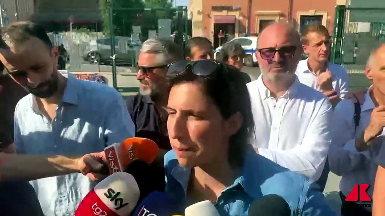 Caso Delmastro: Schlein, "la destra smetta di nascondere le chat" - Video