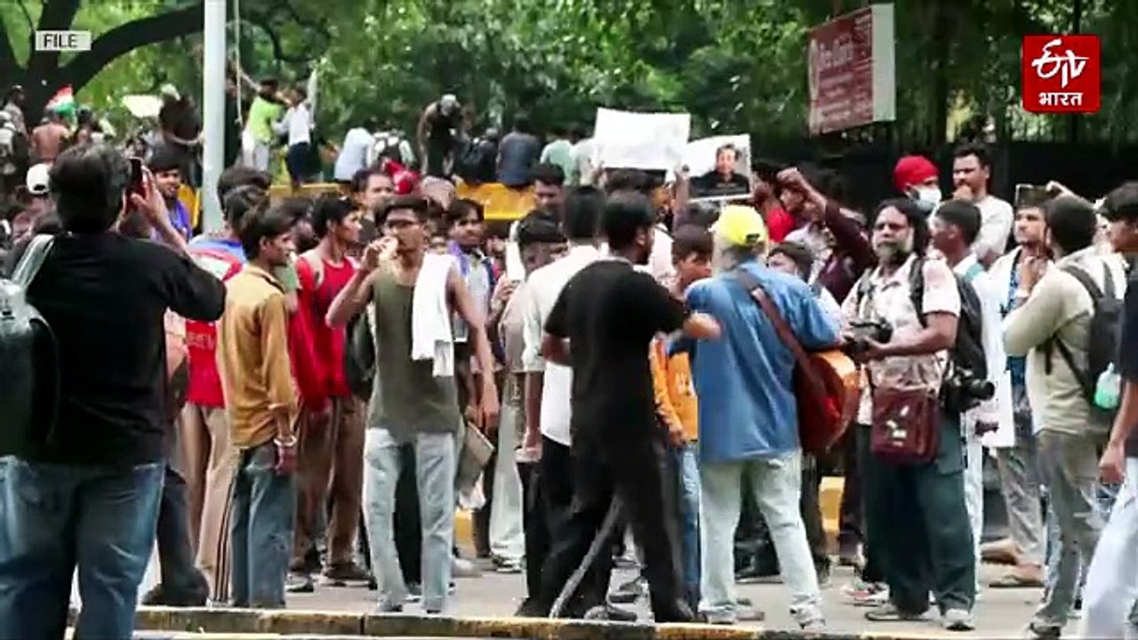 PM मोदी पर अभद्र भाषा मामला: नोएडा की महिला पर हुई FIR,  सौरभ दास का केंद्र पर निशाना