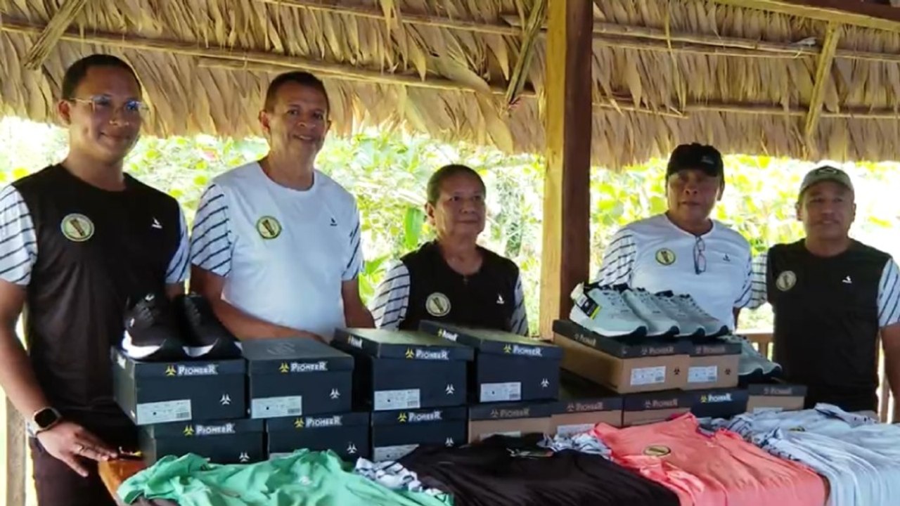 tn7-indigenas-de-radio-la-voz-de-talamanca-recibieron-donativos-por-parte-de-teletica-310726