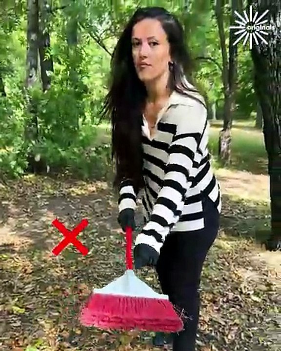 Say goodbye to leaf clutter with this DIY tool 🍁