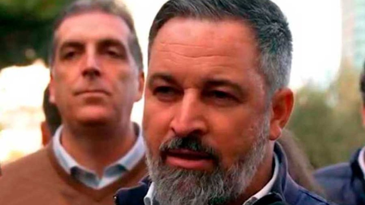 Abascal: «Pedro Sánchez es un traidor a la nación»