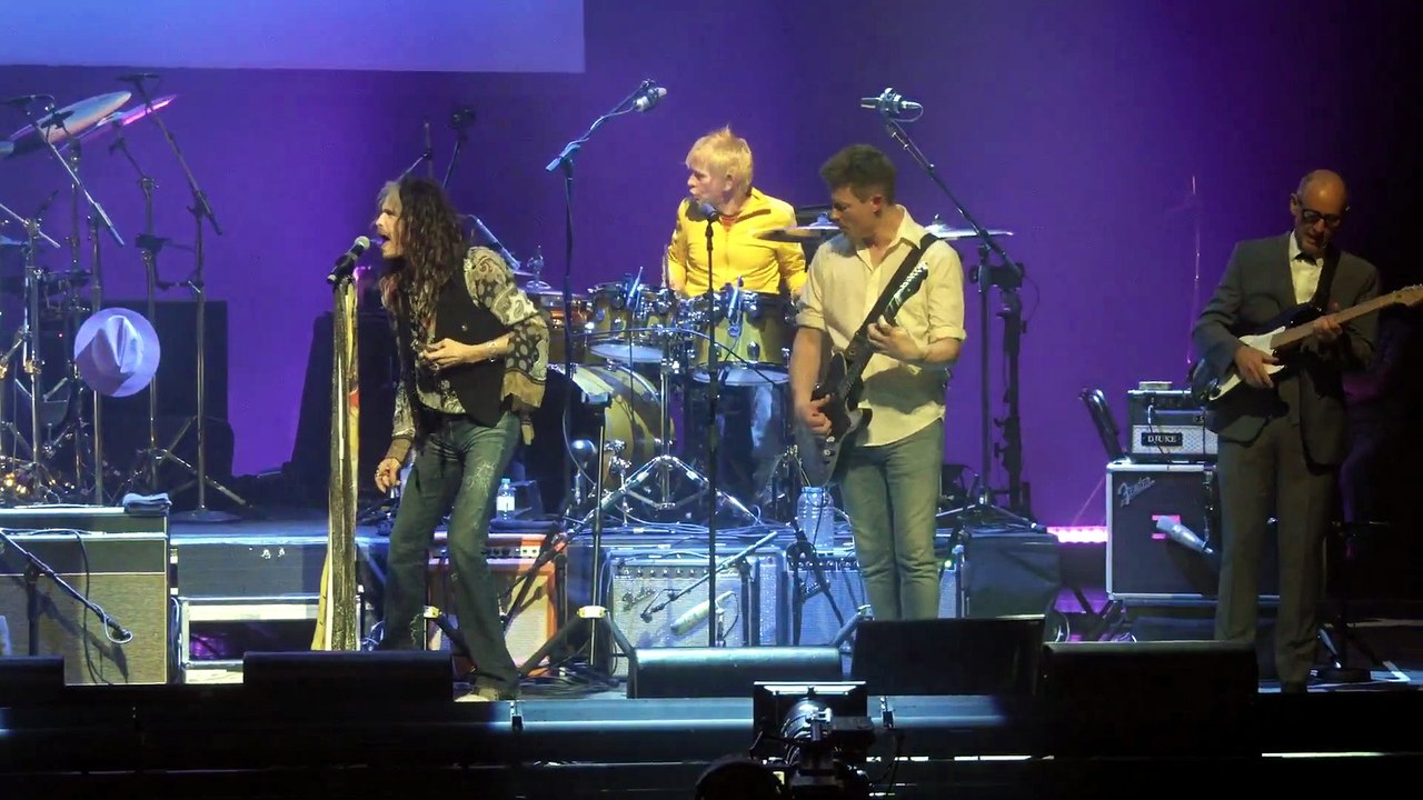 Stop Messin' Around (Fleetwood Mac song) with Christine McVie & Steven Tyler - Mick Fleetwood & Friends (live)