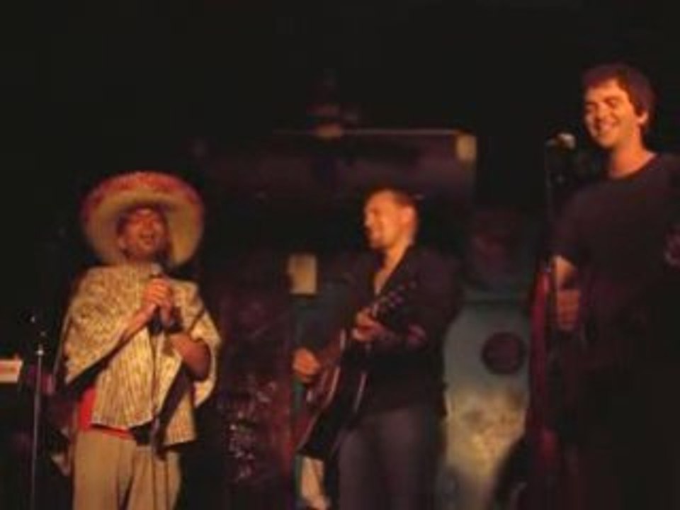 Dr El Ritmo, Pépito Valdez, Oldelaf & Monsieur D : LADY DI