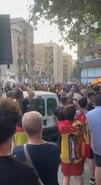 🇪🇸 ❌ 🇲🇦 Protestas contra el régimen marroquí frente a la embajada de Marruecos en Barcelona...