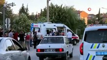 Hafif ticari araç ile motosiklet çarpıştı: 1'i ağır 2 yaralı